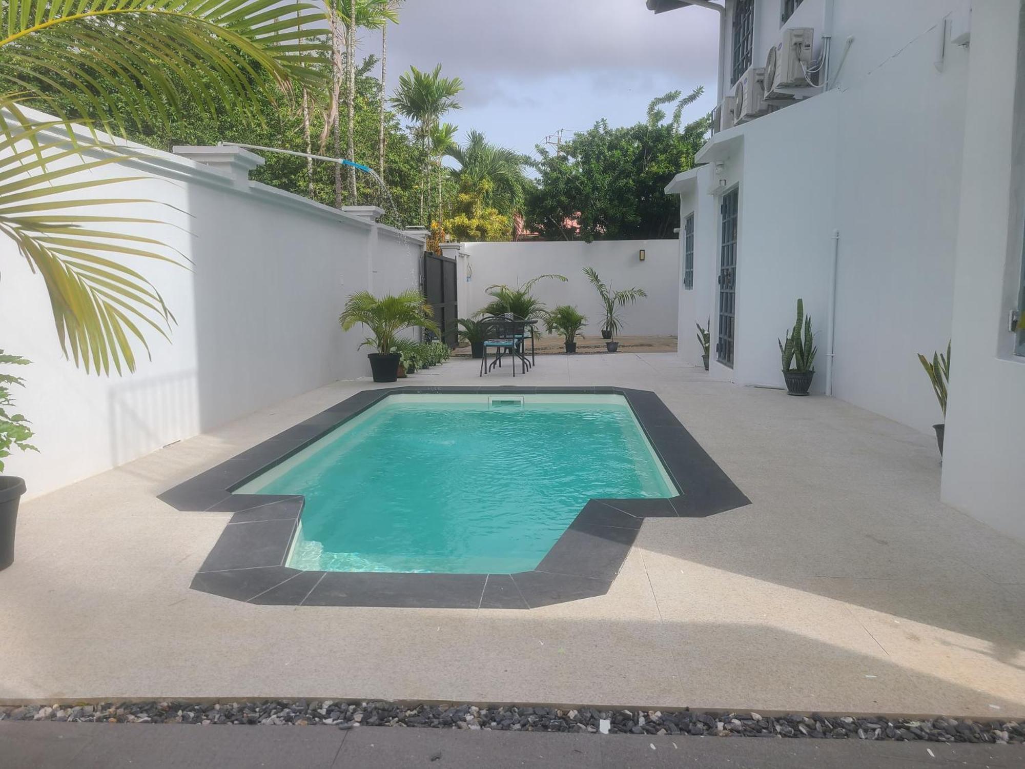 Riverside Poolside Apartment San Juan Exterior photo